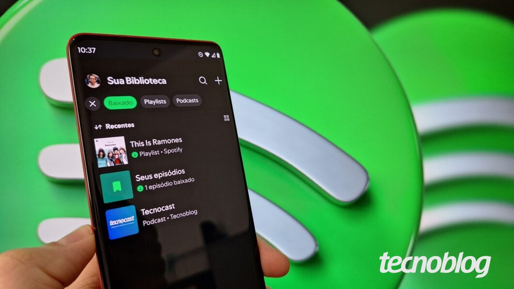 Como baixar músicas no Spotify para ouvir offline no celular ou PC