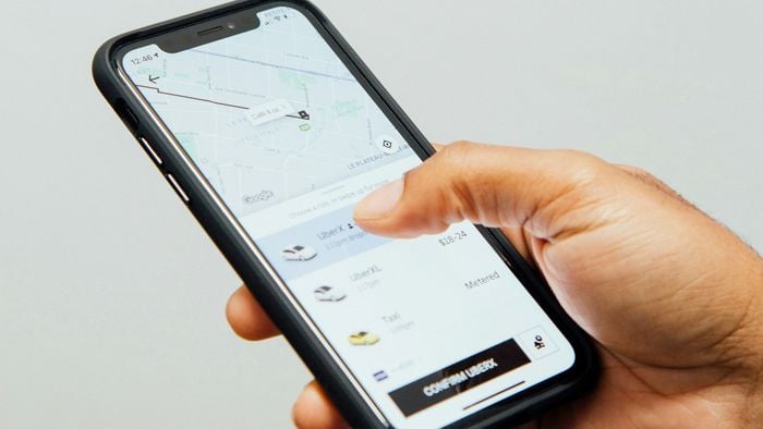 Uber Moto volta para SP com viagens mais baratas; veja como funciona