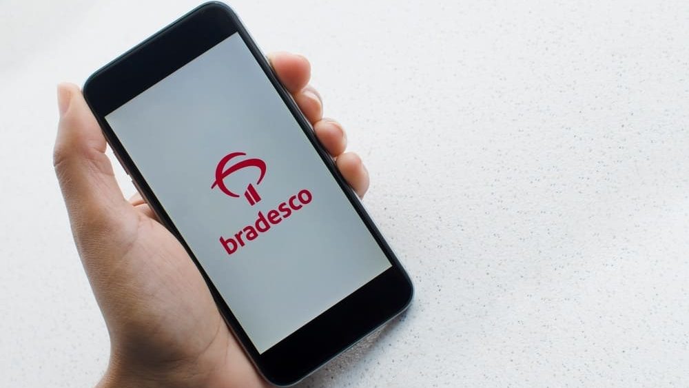 Bradesco fora do ar? App passa por instabilidades nesta segunda-feira