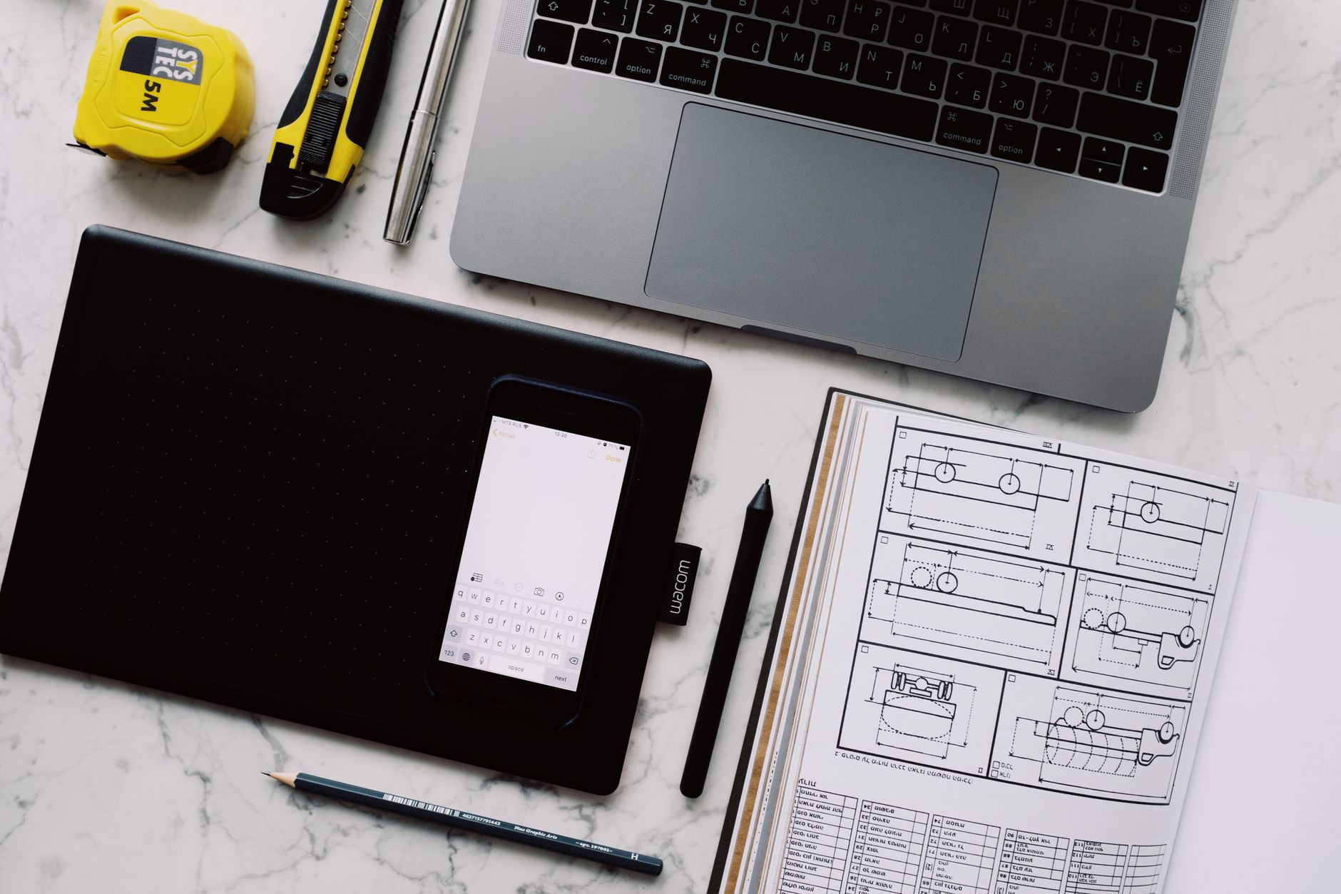 Setup de organização de conteúdo usando Notion para criadores